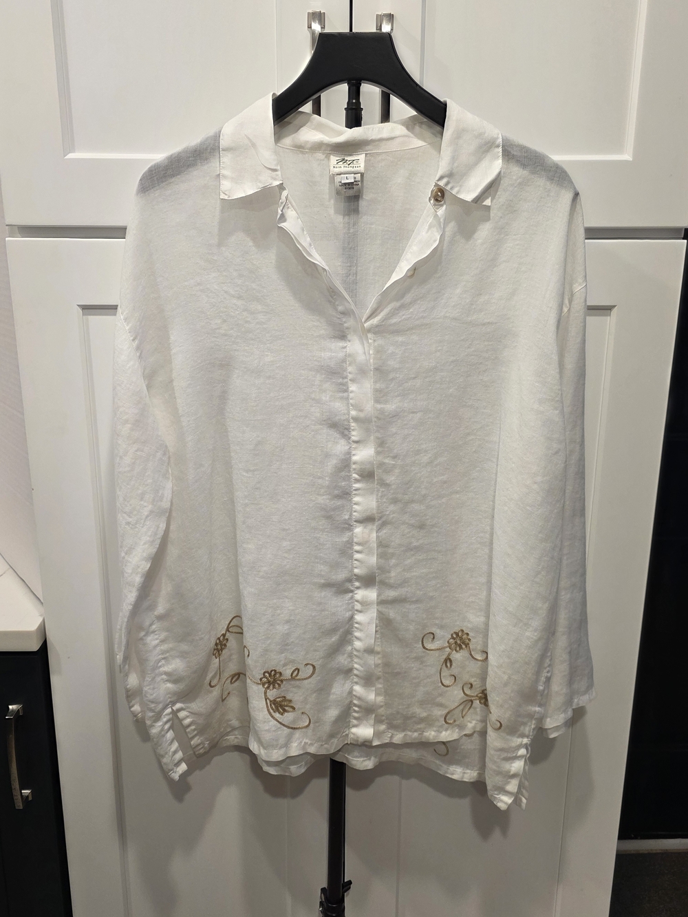 Norm Thompson White Linen Button-Up Blouse with Gold Embroidery